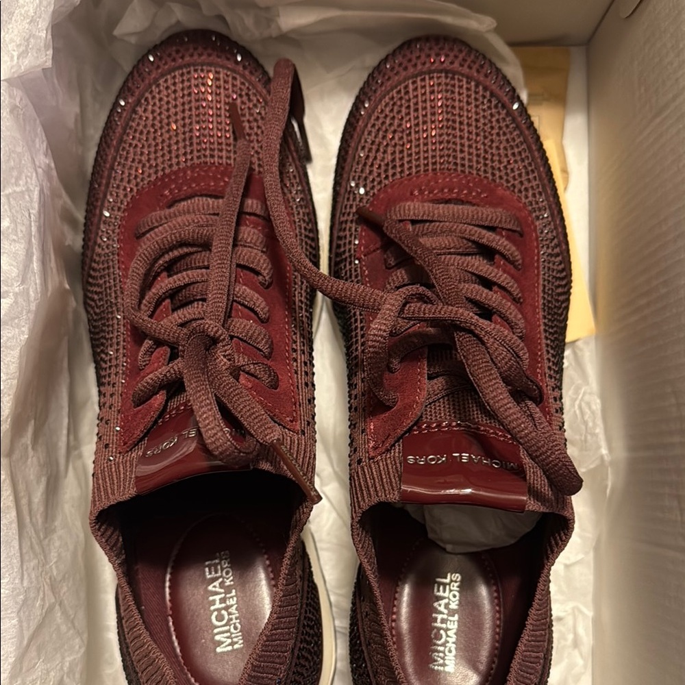 Michael Kors Gold Box - Picture 4 of 7